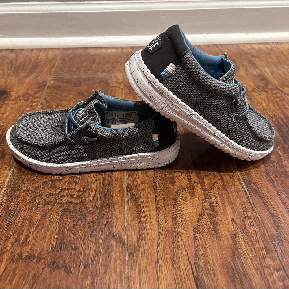 Hey Dude Shoes